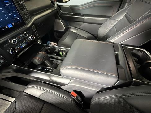 Used 2025 Ford F150 Raptor image 23