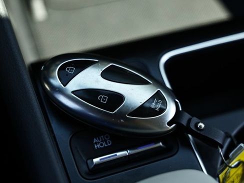 Certified 2025 Hyundai Sonata SEL FWD image 41