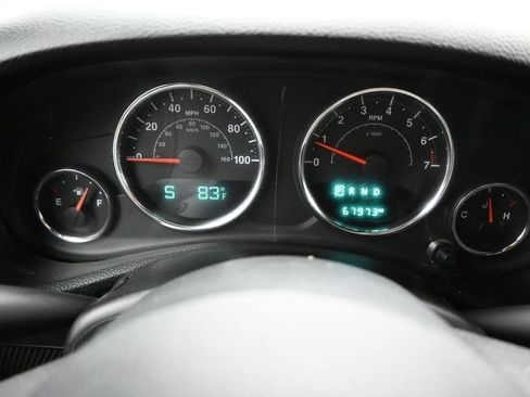 Used 2016 Jeep Wrangler Unlimited Sport AWD/4WD image 15