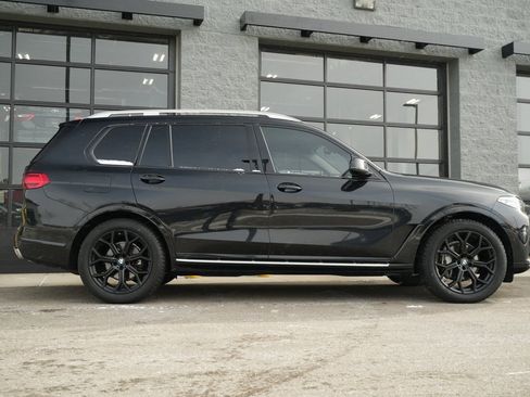 Used 2020 BMW X7 xDrive40i w/ Luxury Seating Package image 14