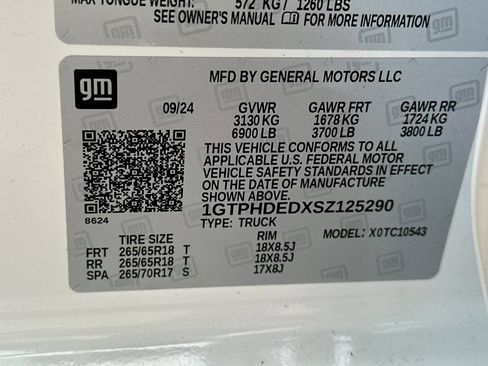 Certified 2025 GMC Sierra 1500 SLT RWD image 40