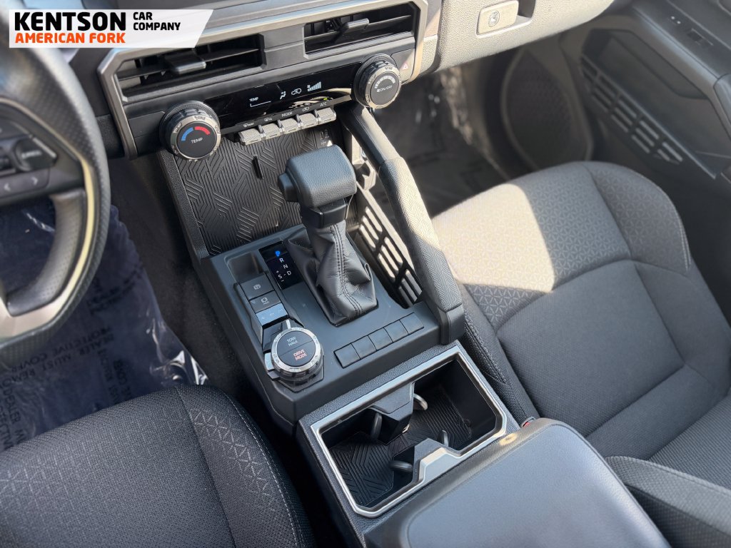 Used 2026 Toyota 4Runner SR5 AWD/4WD image 22