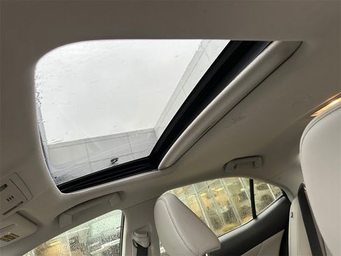 Used 2014 Lexus IS 250 AWD image 23