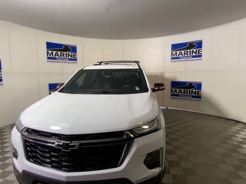 Used 2023 Chevrolet Traverse Premier w/ Redline Edition FWD image 5