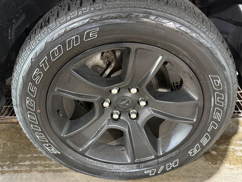 Used 2023 RAM 1500 Big Horn AWD/4WD image 28
