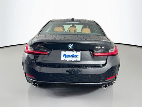 Certified 2024 BMW 330i xDrive Sedan w/ Convenience Package image 5