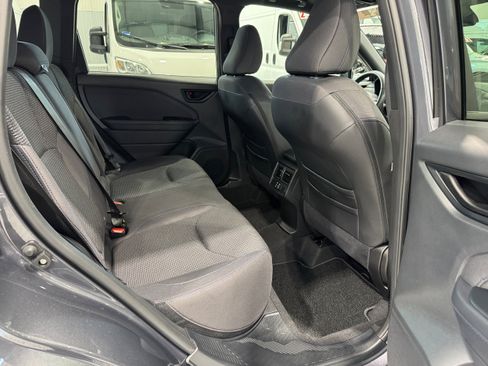 Used 2025 Subaru Forester Premium AWD/4WD image 11