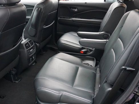 Used 2019 Honda Pilot Elite image 31