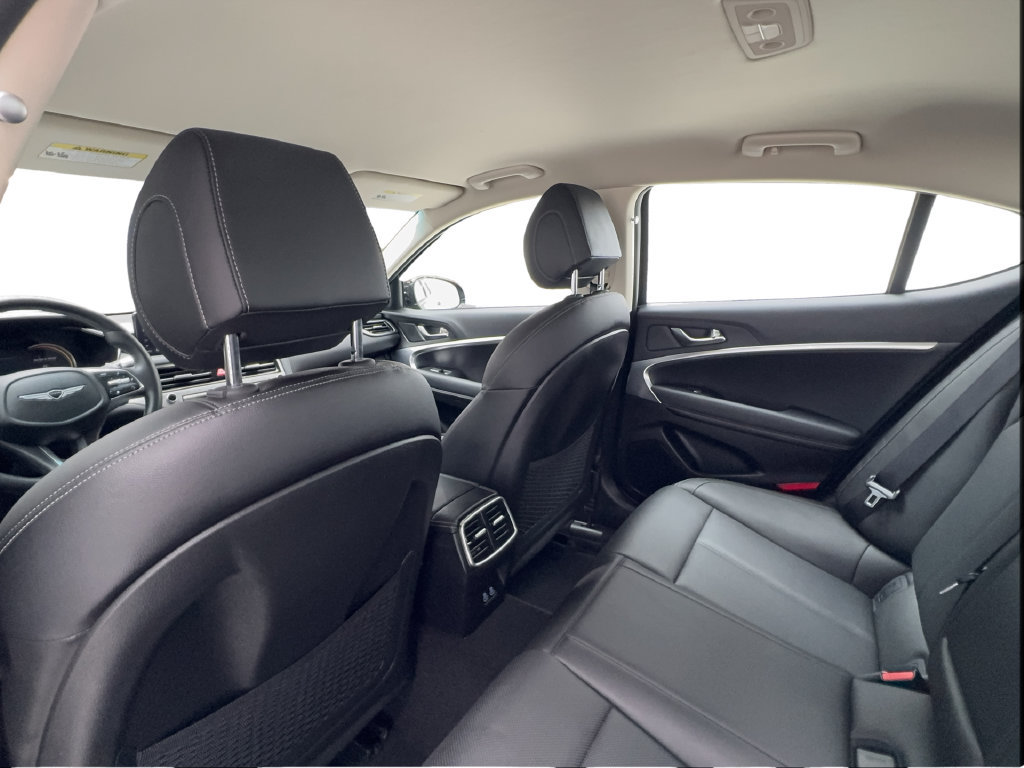Used 2026 Genesis G70 2.5T RWD image 25