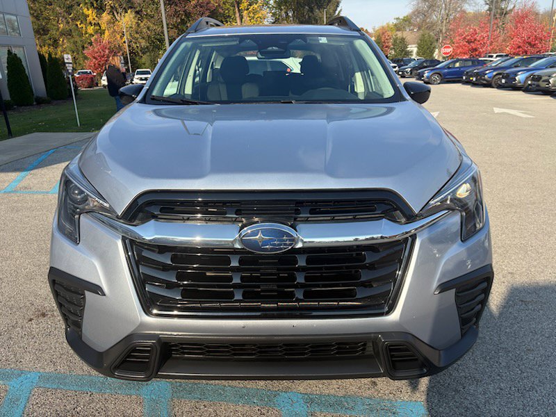 Used 2024 Subaru Ascent 8-Passenger AWD/4WD image 2