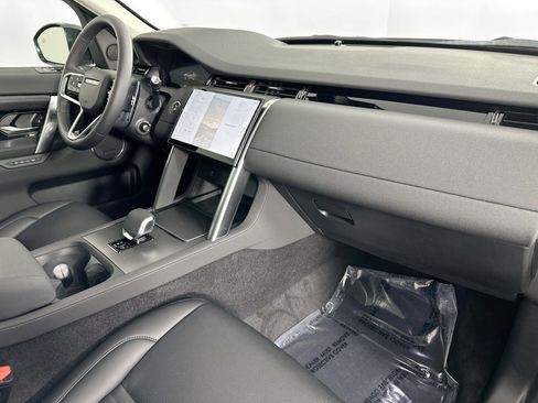 Certified 2025 Land Rover Discovery Sport S AWD/4WD image 27