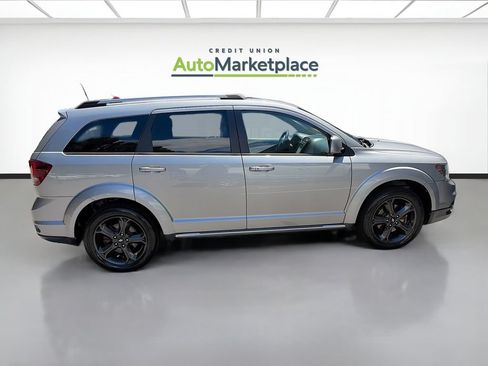Used 2018 Dodge Journey Crossroad AWD/4WD image 8
