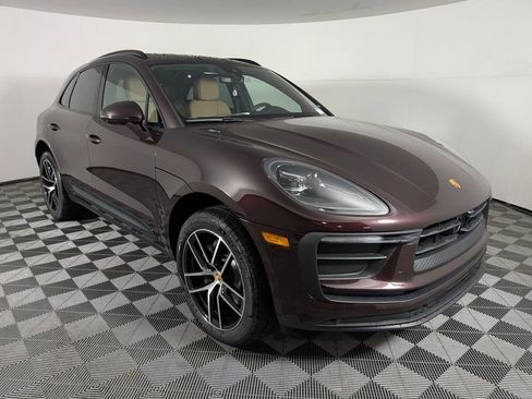 New 2026 Porsche Macan AWD/4WD image 9