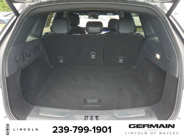 Certified 2024 Lincoln Nautilus Premier w/ Jet Appearance Package AWD/4WD image 22