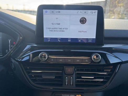 Used 2024 Ford Escape ST-Line image 16