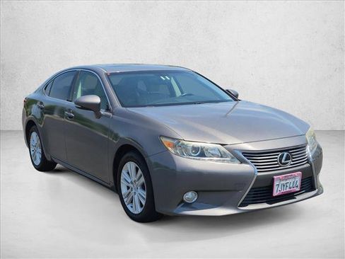 Used 2015 Lexus ES 350 FWD image 3