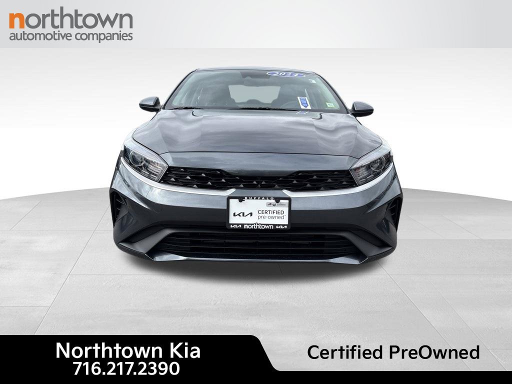 Certified 2024 Kia Forte LXS FWD image 3