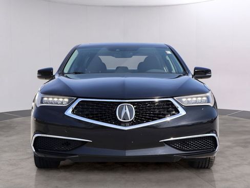 Used 2018 Acura TLX V6 image 2