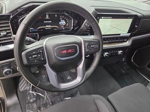 Used 2025 GMC Sierra 1500 Elevation image 10