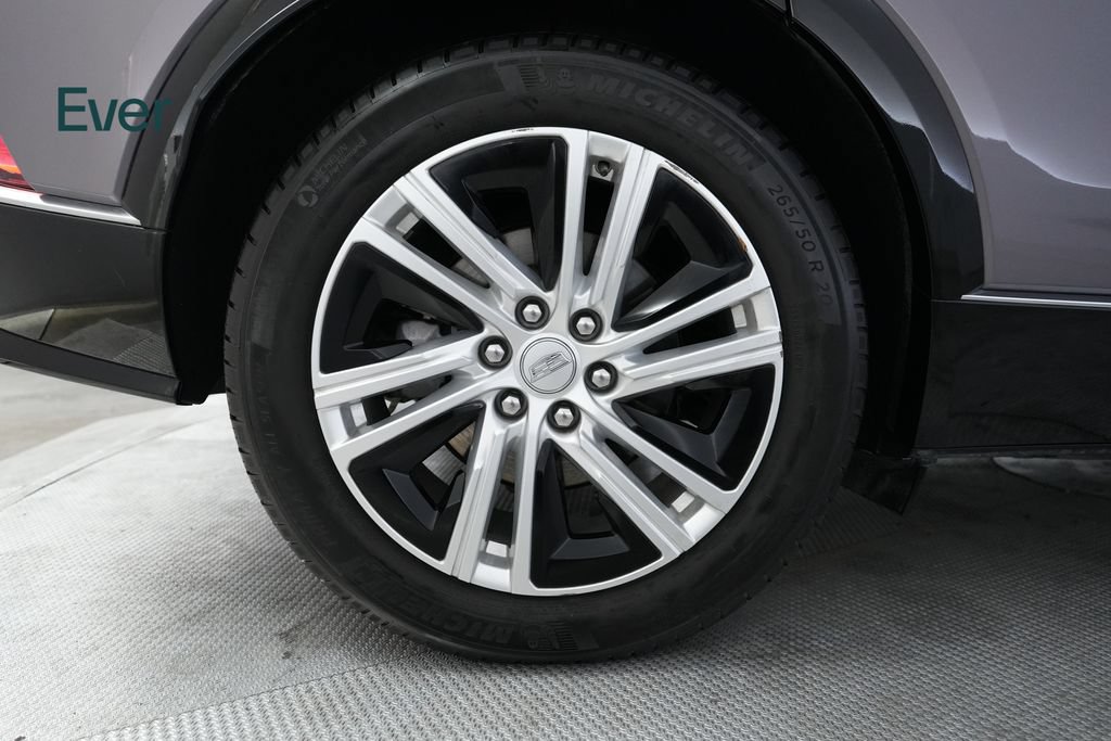 Used 2024 Cadillac Lyriq Tech AWD/4WD image 21