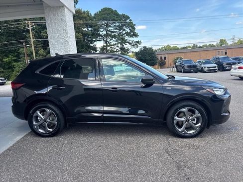 Used 2024 Ford Escape ST-Line w/ Tech Pack #1 FWD image 20