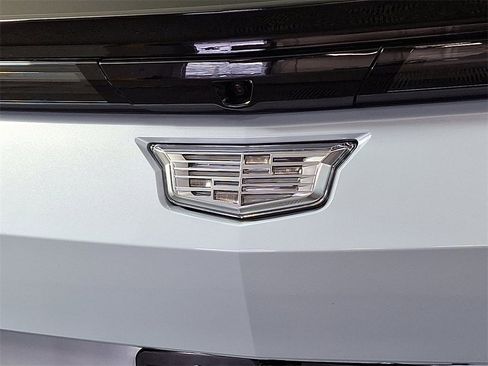 Used 2025 Cadillac Lyriq Sport image 31