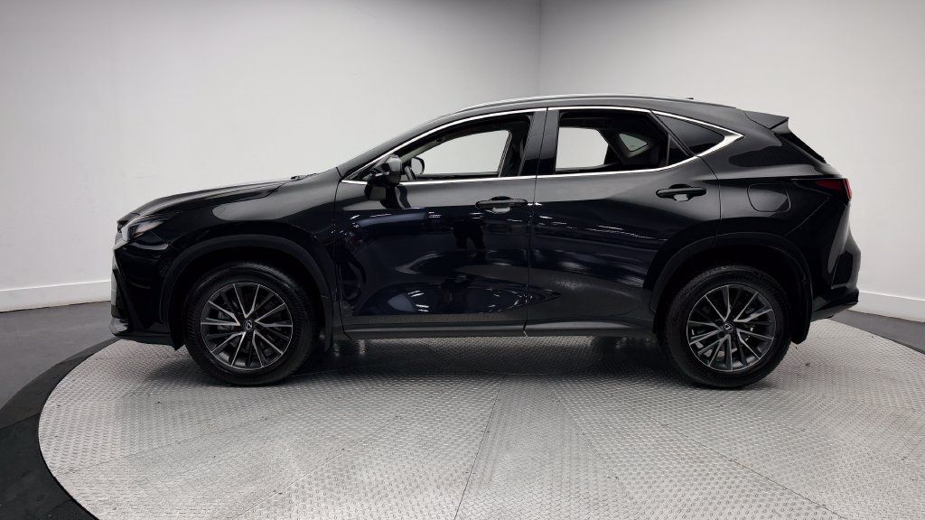 Used 2024 Lexus NX 250 AWD w/ Cold Area Package image 4