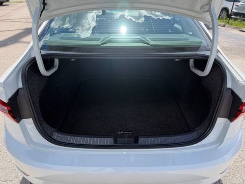 Used 2019 Volkswagen Jetta FWD image 14