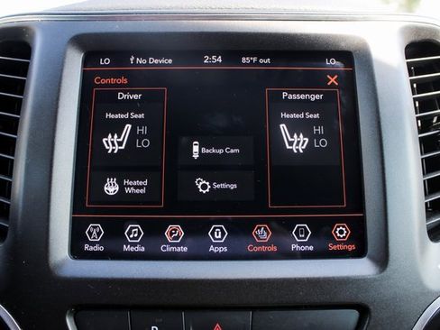 Used 2020 Jeep Cherokee Trailhawk w/ Cold Weather Group image 24