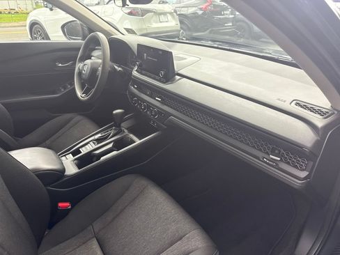 Used 2023 Honda Accord EX image 14
