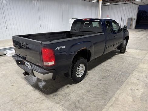Used 2010 GMC Sierra 2500 SLE image 38