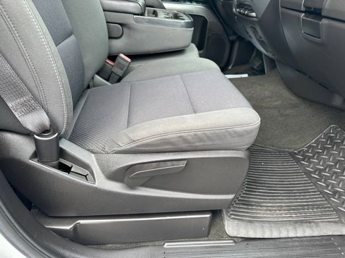 Used 2017 Chevrolet Silverado 1500 LT w/ All Star Edition image 11