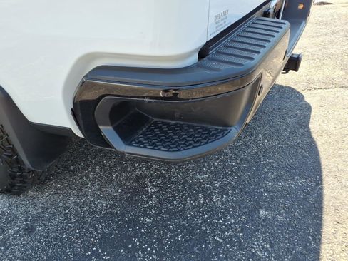 Certified 2024 Chevrolet Silverado 1500 LT Trail Boss w/ LT Trail Boss Premium Package image 19