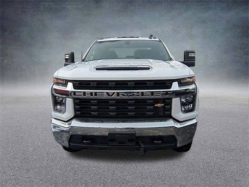 Used 2022 Chevrolet Silverado 2500 LT w/ Snow Plow Prep/Camper Package image 4