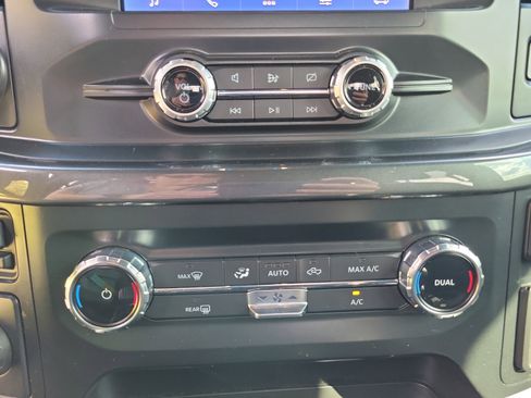 Used 2022 Ford F150 XLT w/ Equipment Group 301A Mid image 11