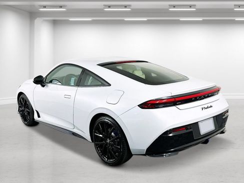 New 2026 Honda Prelude image 2