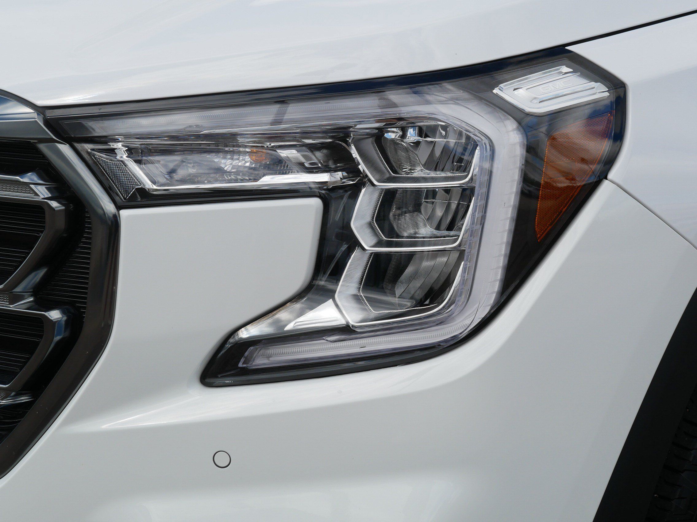 Used 2023 GMC Terrain AT4 w/ Infotainment Package II AWD/4WD image 16