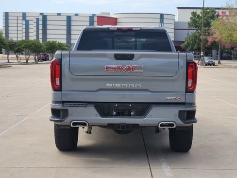 Used 2025 GMC Sierra 1500 AT4 w/ AT4 Premium Package AWD/4WD image 6