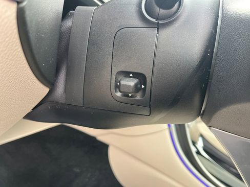 Certified 2023 Mercedes-Benz C 300 4MATIC Sedan image 21