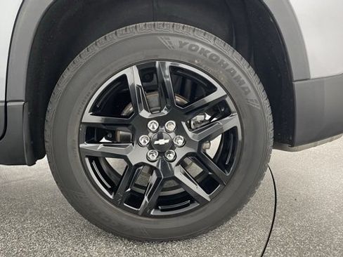 Used 2018 Chevrolet Traverse LT image 55