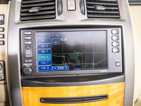 Used 2008 Cadillac XLR image 29