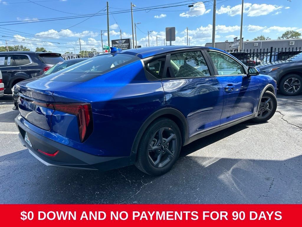 Used 2025 Kia K4 FWD image 3