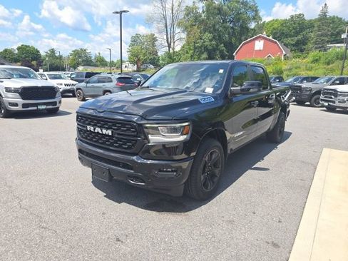 Used 2023 RAM 1500 Big Horn AWD/4WD image 3