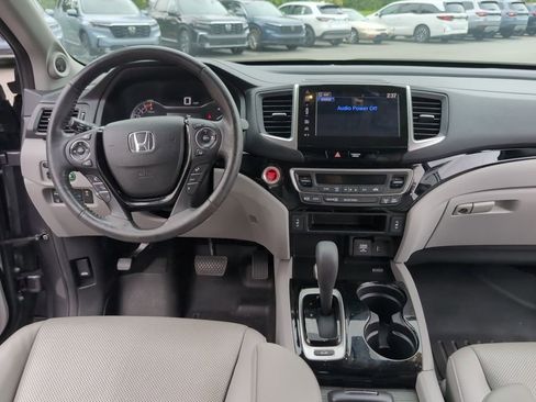 Used 2019 Honda Ridgeline RTL-E image 16