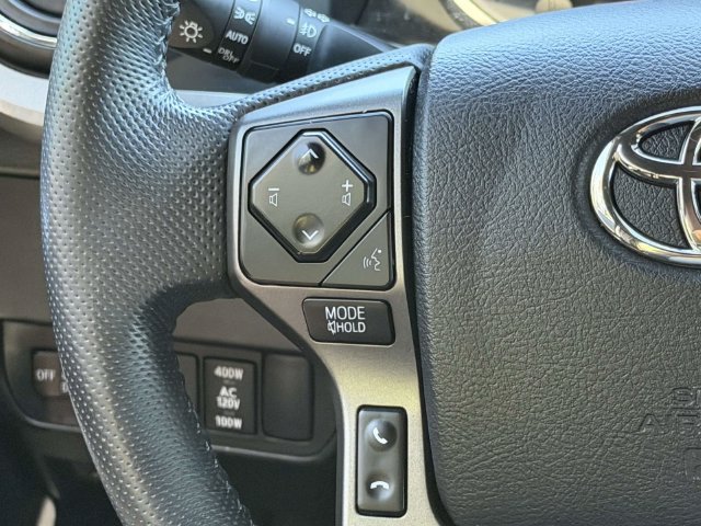 Used 2022 Toyota Tacoma TRD Sport AWD/4WD image 20