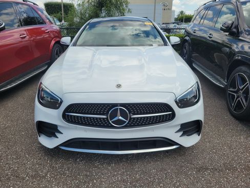 Used 2022 Mercedes-Benz E 450 Coupe image 2
