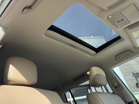 Used 2019 Nissan Armada SL w/ Premium Package image 25