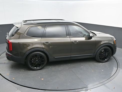 Used 2021 Kia Telluride SX w/ SX Prestige Package image 43