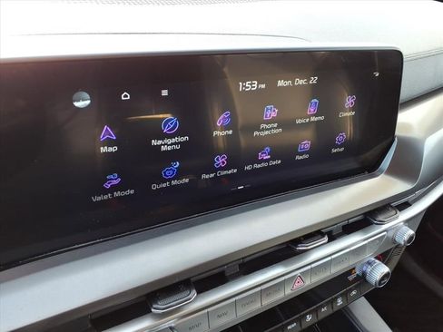 Used 2023 Kia Telluride LX image 26