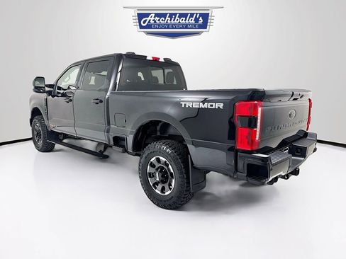 Used 2024 Ford F350 Lariat w/ Lariat Ultimate Package image 6